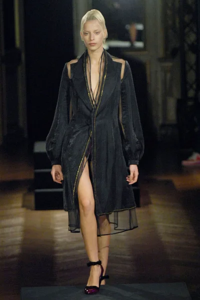 Look 27